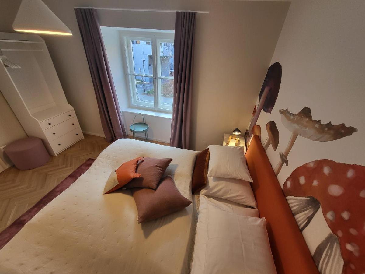 Orange Flat By Grazrentals Highest Standard & Free Parking Екстериор снимка